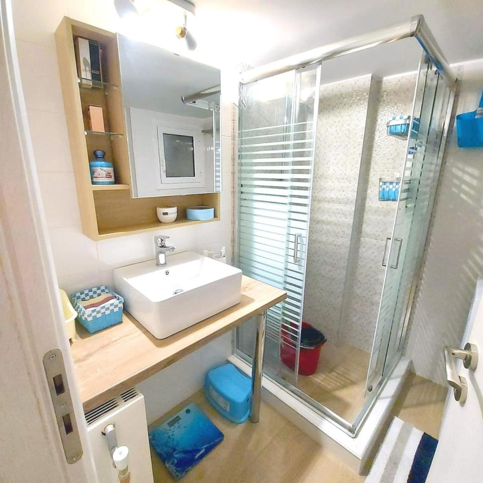 Noeli Apartment by ΜΡS Apartment in Athens