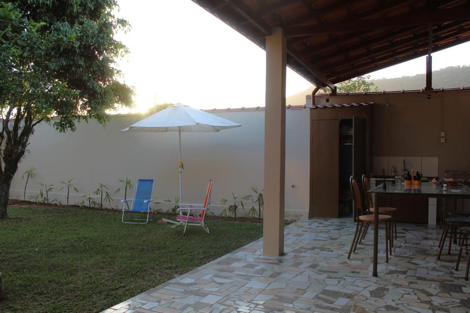 "Casa Curie" no Perequê-Açú para até 8 pessoas, Ubatuba House in Ubatuba