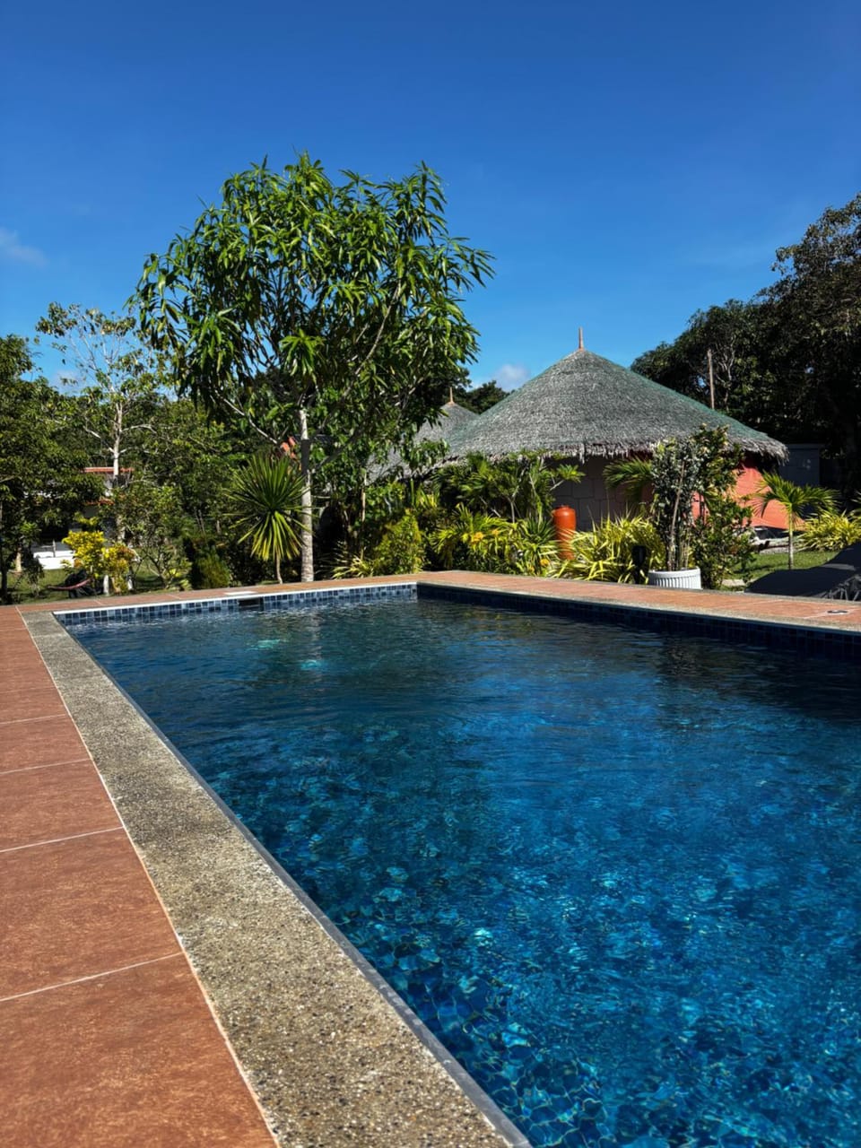 Rhenmart-Inn Bed and Breakfast in Siquijor