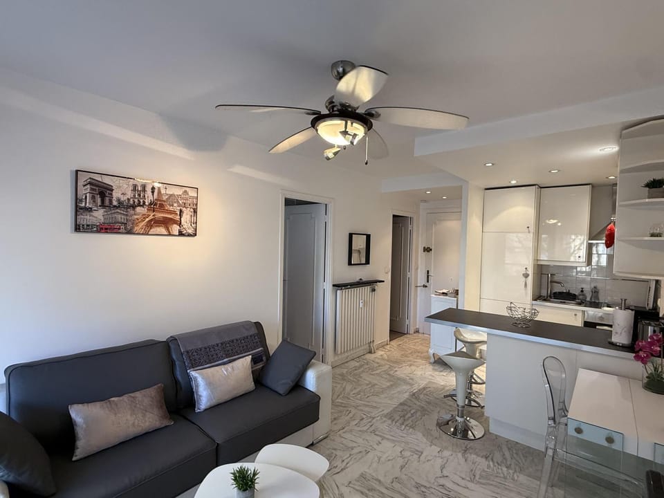 Living room, Other, Seating area, Dining area