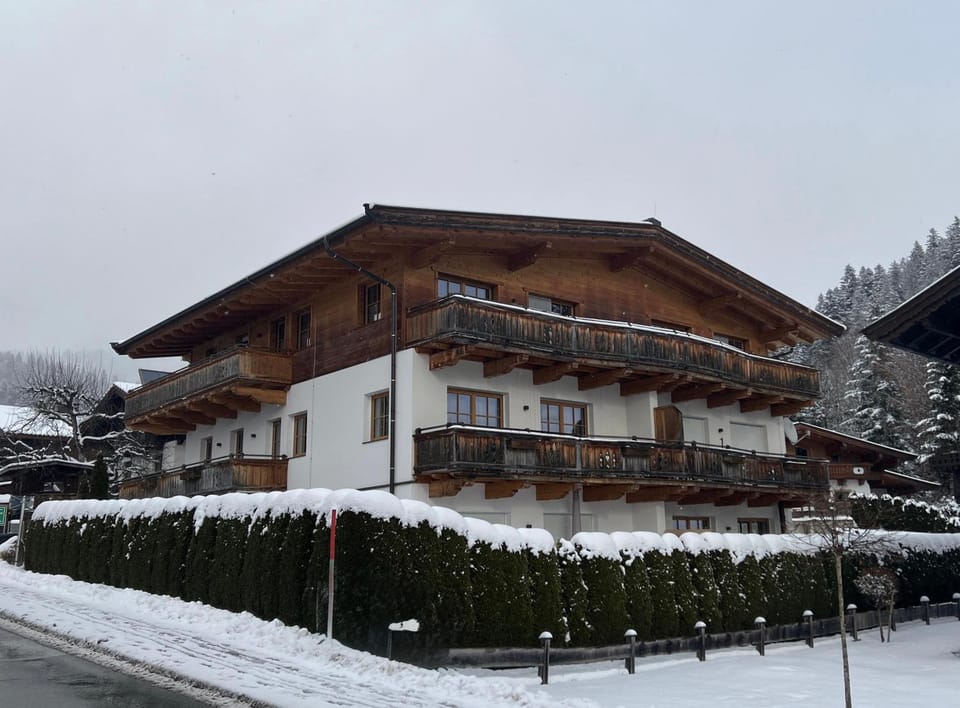 Property building, Winter