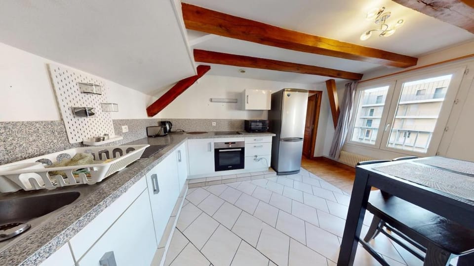 Apartment on Rue Saint-Nicolas with terrace Apartment in Le Havre