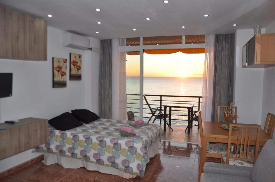 Balcony/Terrace, Bedroom, Sea view