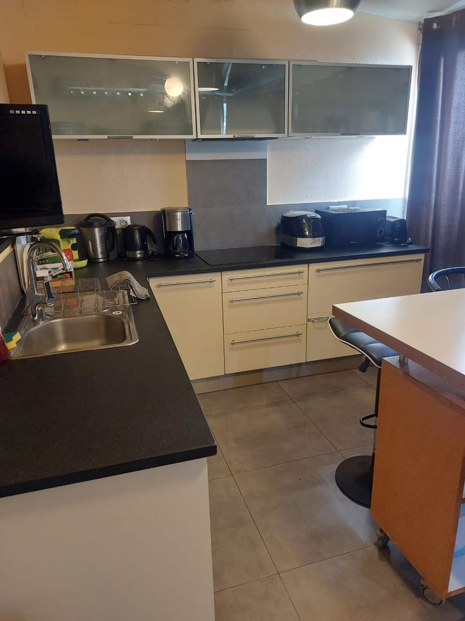 AJACCIO GRAND STUDIO CLIMATISÉ LOFT SPA VUE MER ET MONTAGNE 5 p Apartment in Ajaccio