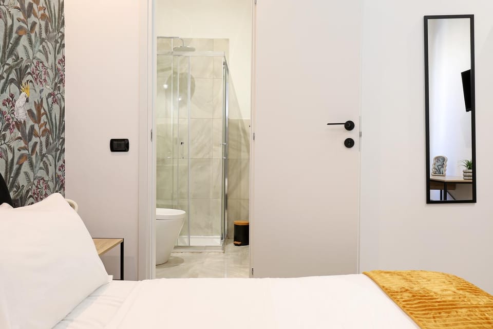 Bed, Bathroom