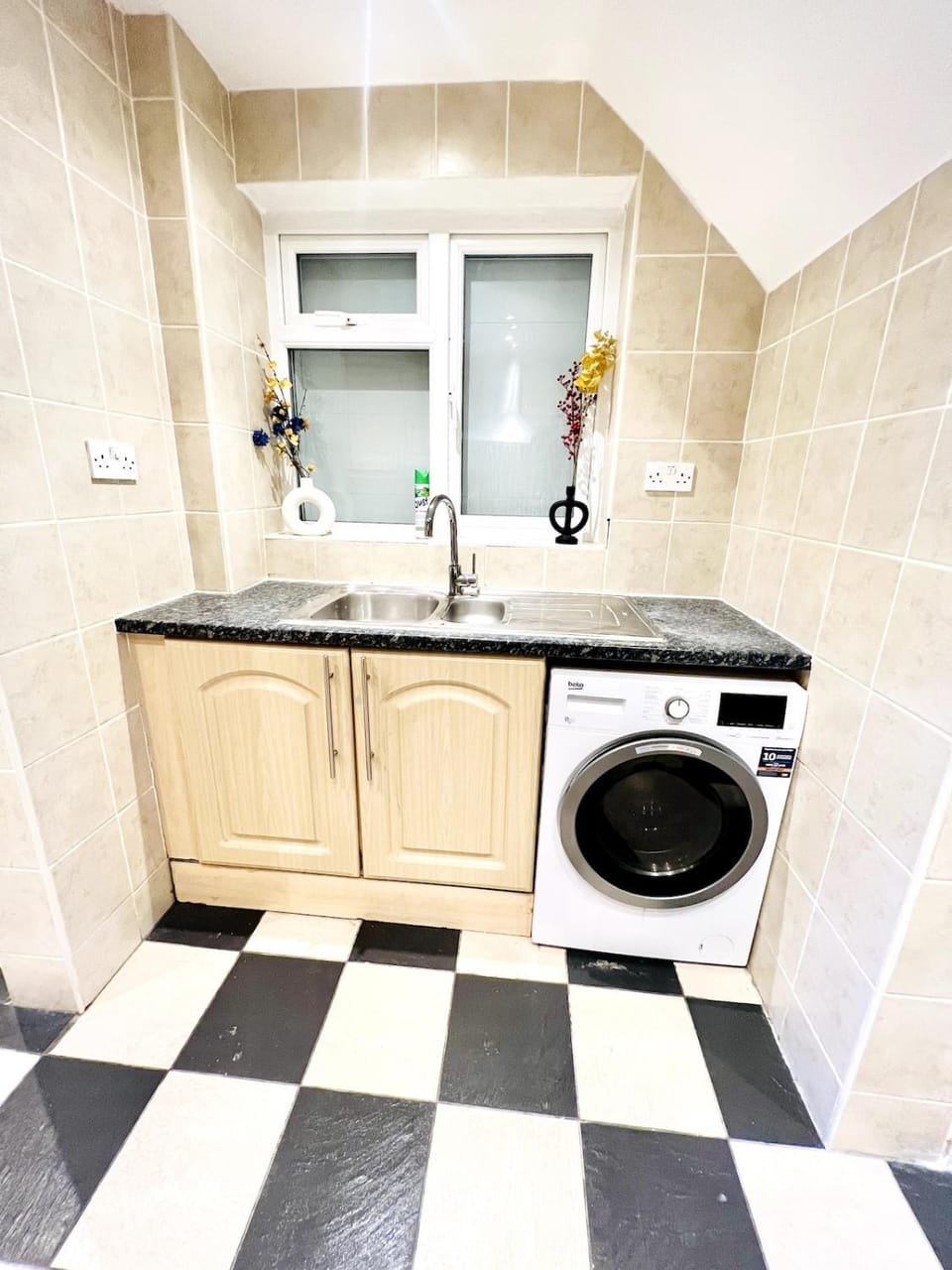 4BR RetreatII Modern Home II Long stays available Apartment in Grays