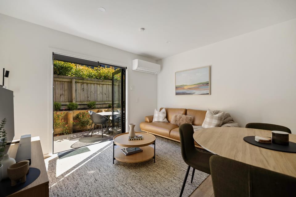 Patio, Living room, Dining area