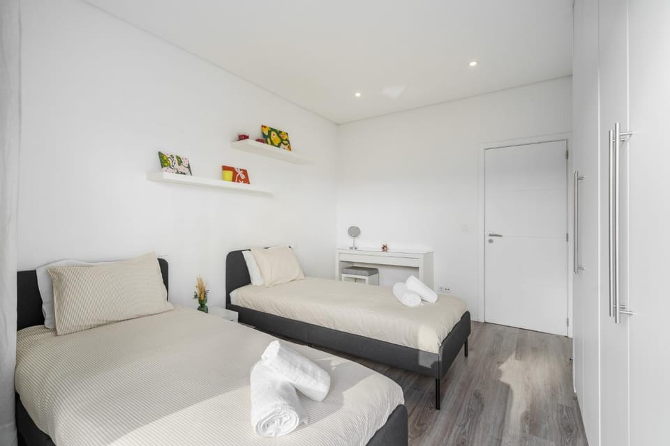 Bed, Bedroom, furniture