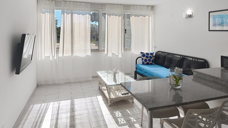Vilamar T0 Apartment in Quarteira