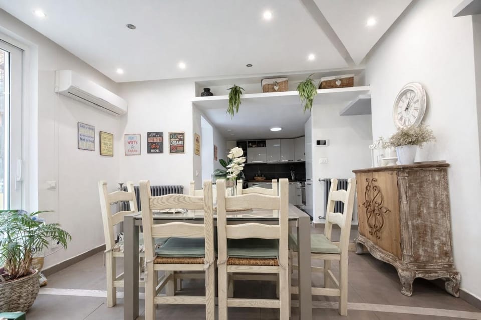 Terrazzo Privato - Centro - 10 min Pompei & Vesuvio Apartment in Torre Annunziata