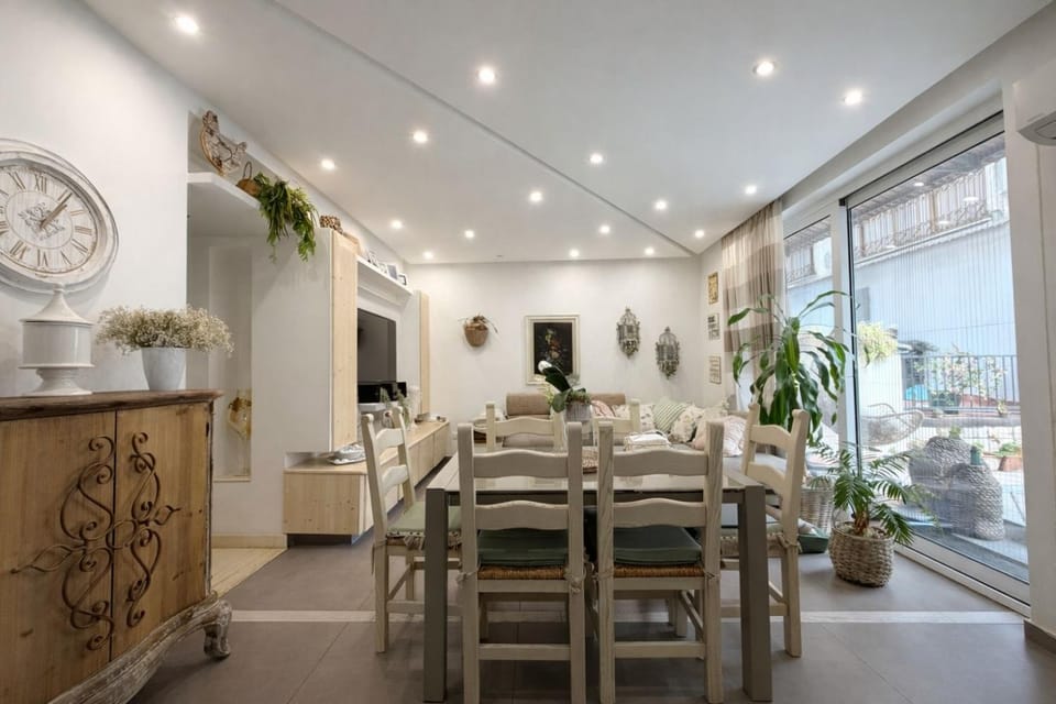 Terrazzo Privato - Centro - 10 min Pompei & Vesuvio Apartment in Torre Annunziata