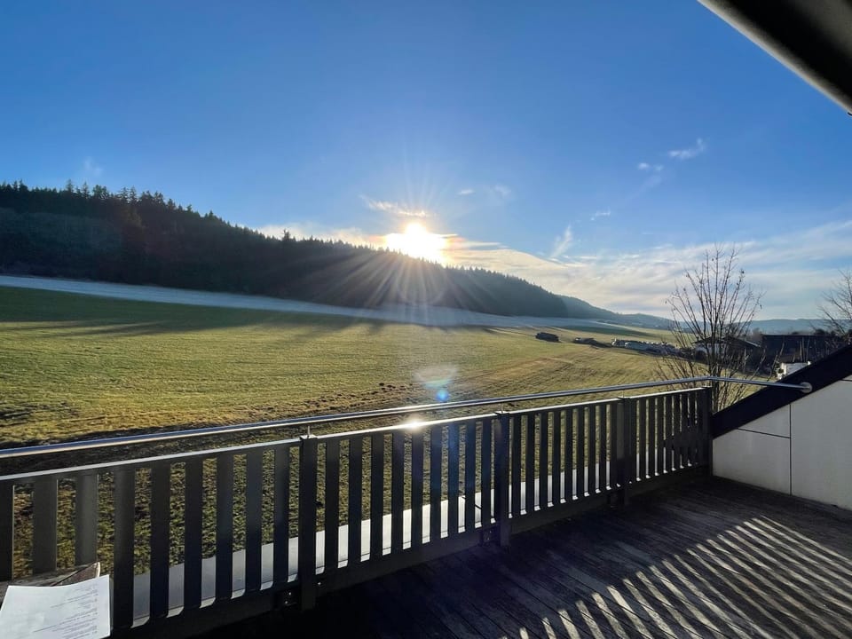 View (from property/room), Balcony/Terrace, Sunset