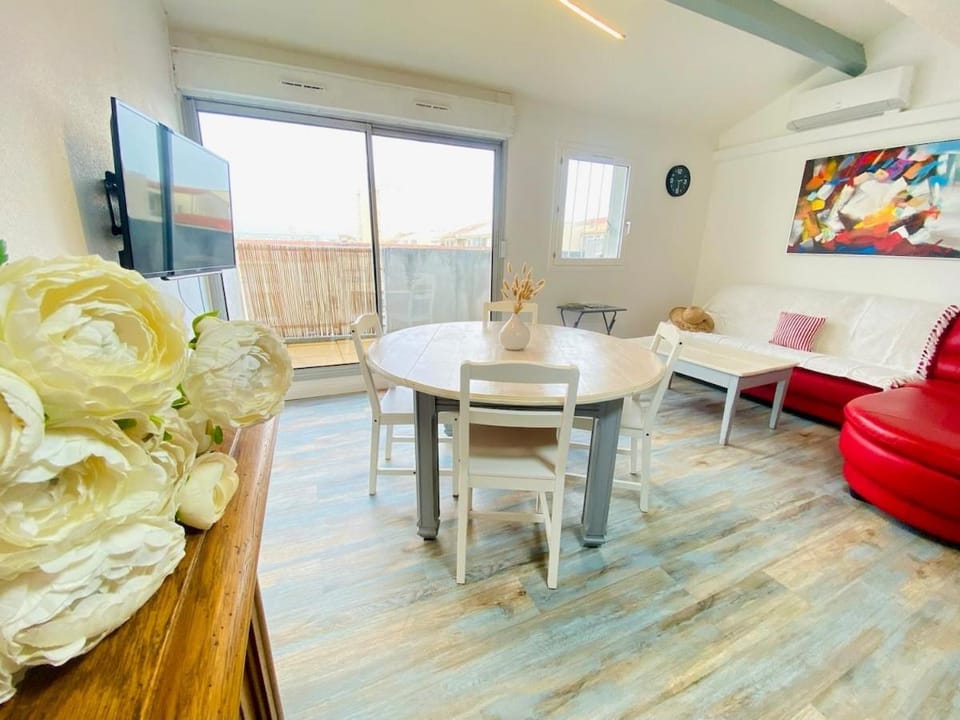''Ophelia 81'' T3 Duplex avec Terrasse, Parking et Clim Apartment in Occitanie