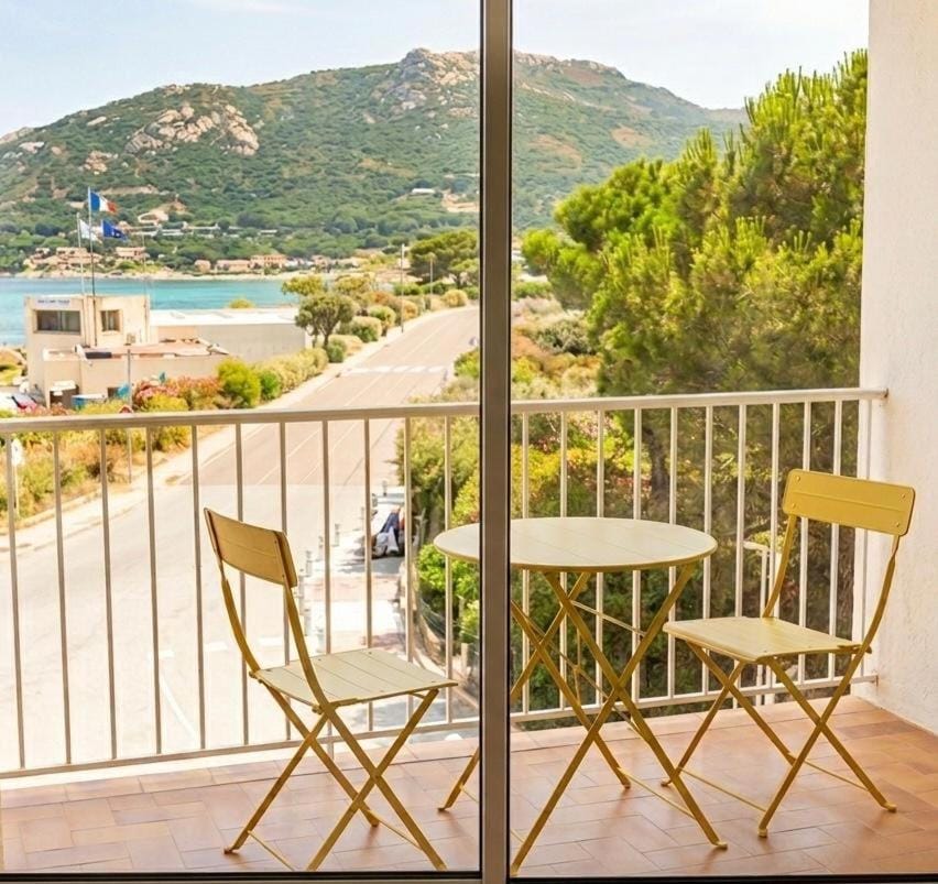 Appartement à 100m de la plage Sant'Ambrogio entre Calvi et l'Ile Rousse Apartment in Lumio