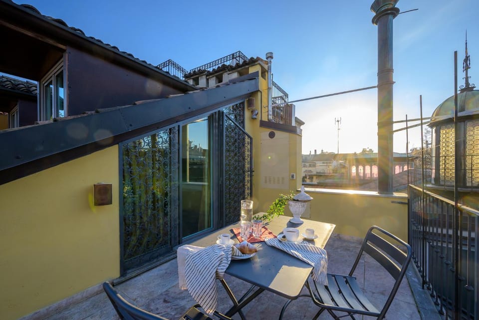 Patio, Balcony/Terrace