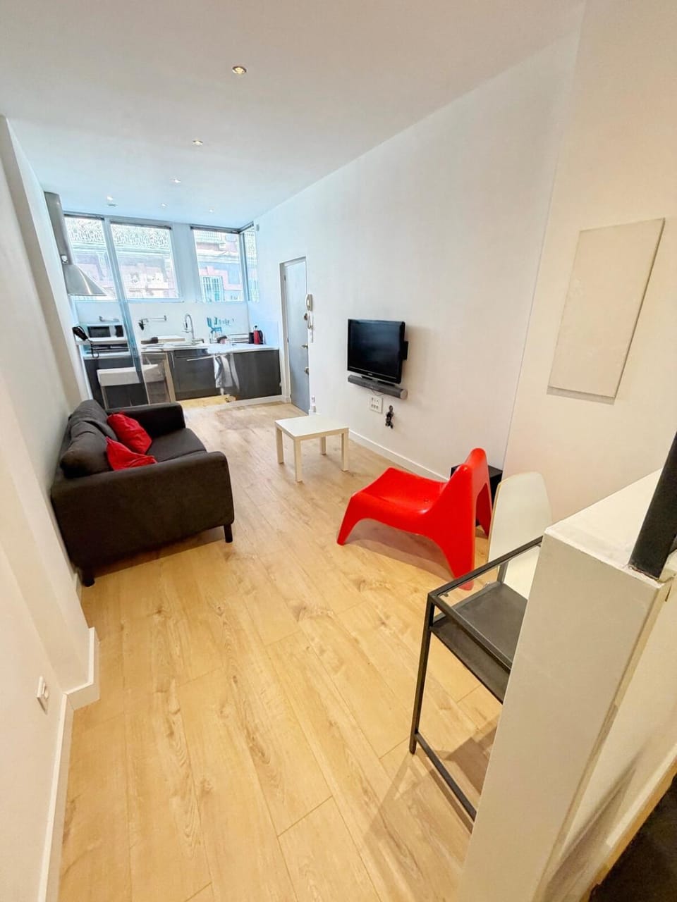 TV and multimedia, Seating area