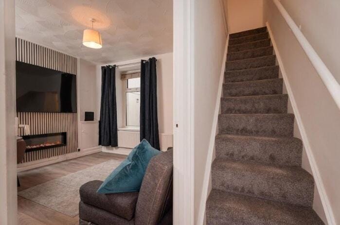 TV and multimedia, Living room, Seating area