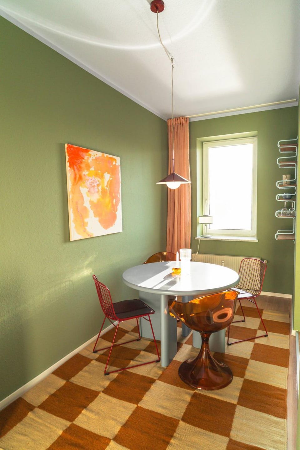 Seating area, Dining area