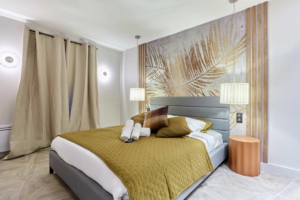 Superb 3-bedroom flat near the Moulin Rouge and Montmartre Apartment in Paris