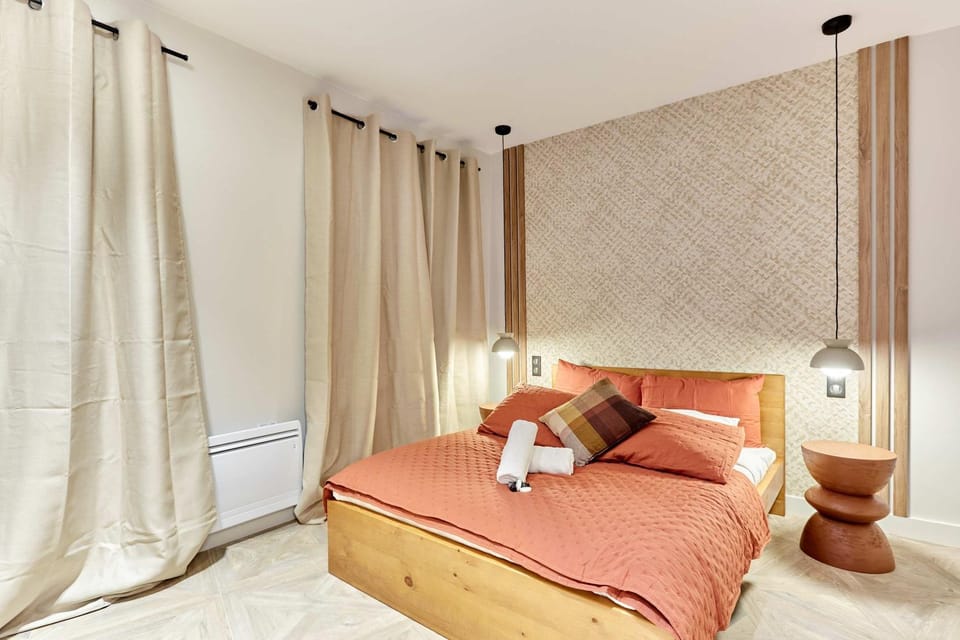 Superb 3-bedroom flat near the Moulin Rouge and Montmartre Apartment in Paris