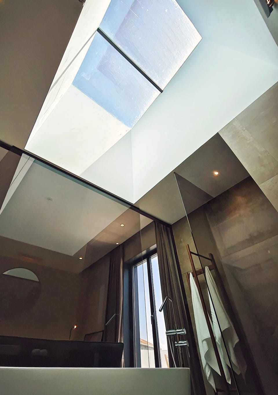 Patio, Solarium, Bathroom