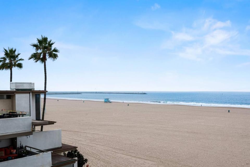 Northstar Premium Ocean Penthouse House in Marina del Rey