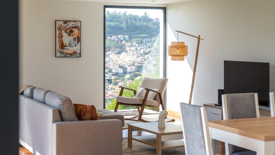 Villa Jamboeiro by LovelyStay House in Funchal