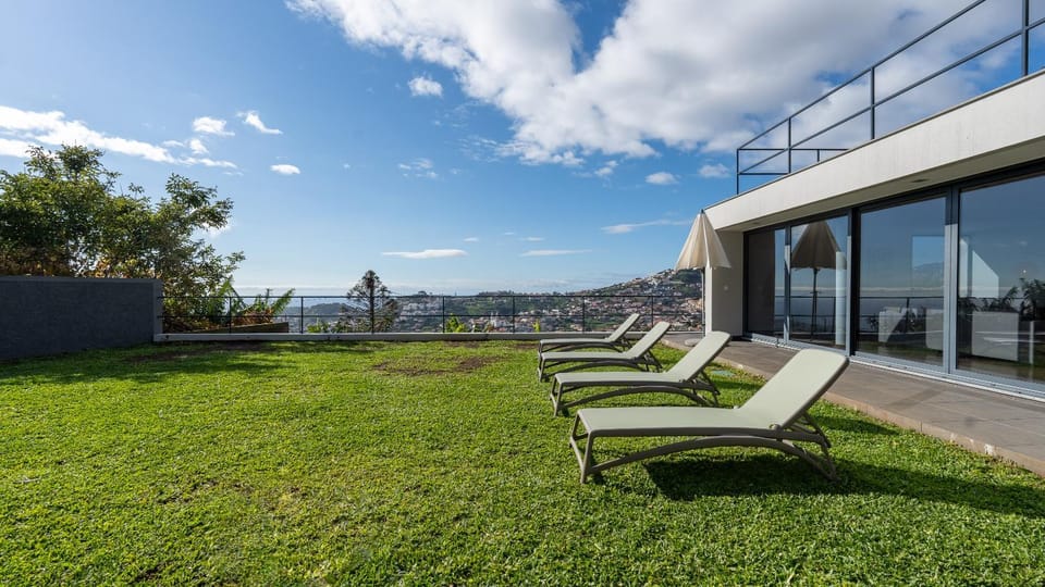 Day, Garden view, sunbed