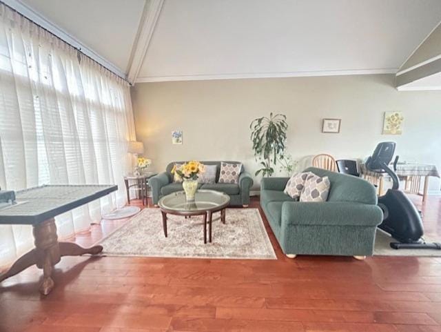 Spacious three bedrooms, Queenbeds entire House, free parking and wifi Villa in Coquitlam