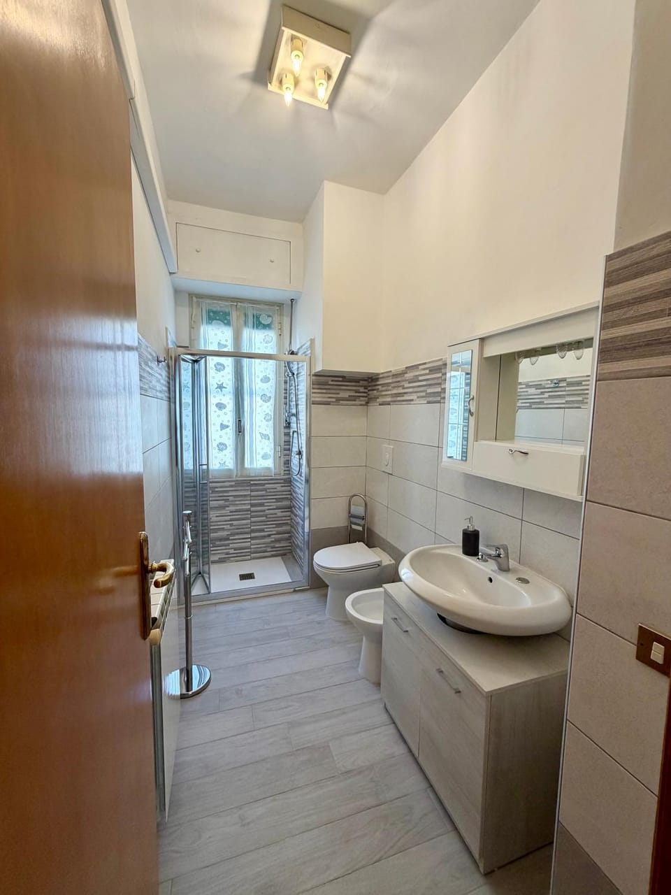 Shower, Toilet, Bathroom, bidet