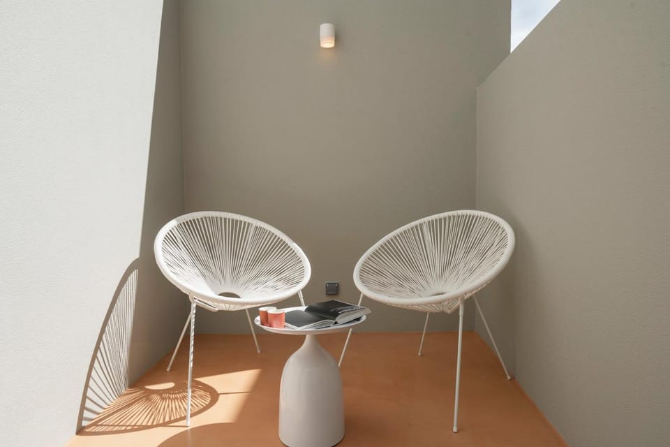 Patio, Seating area