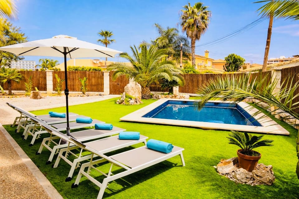Villa Arrada - Beach & Mountain, Alcúdia Villa in Raiguer