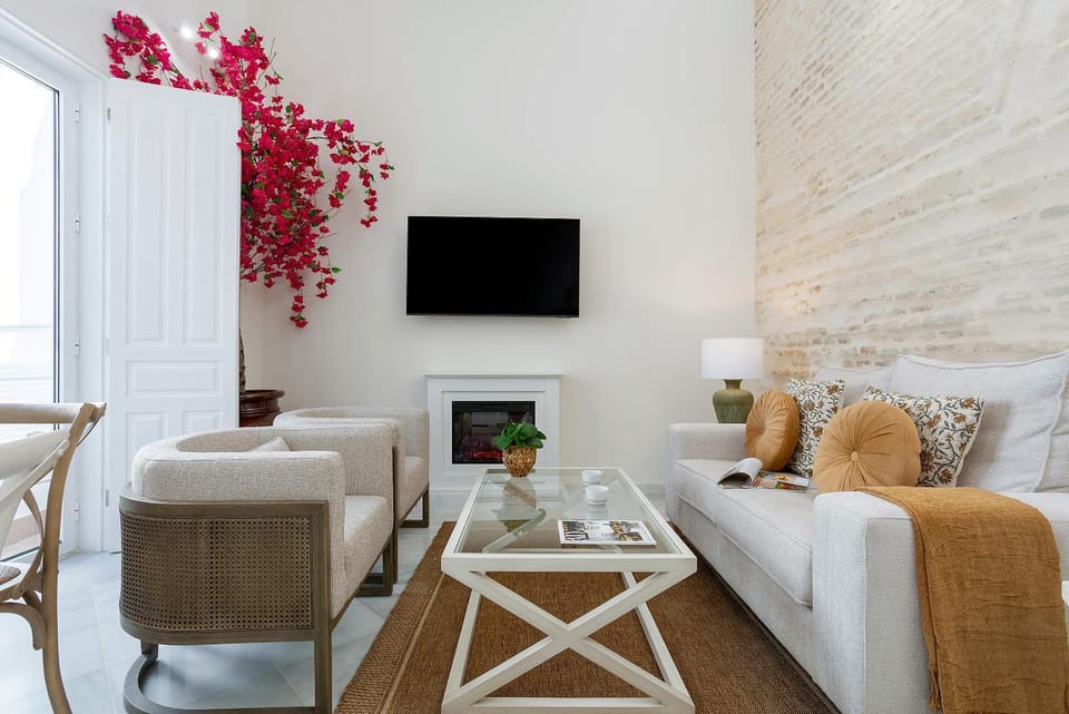 TV and multimedia, Living room, Seating area