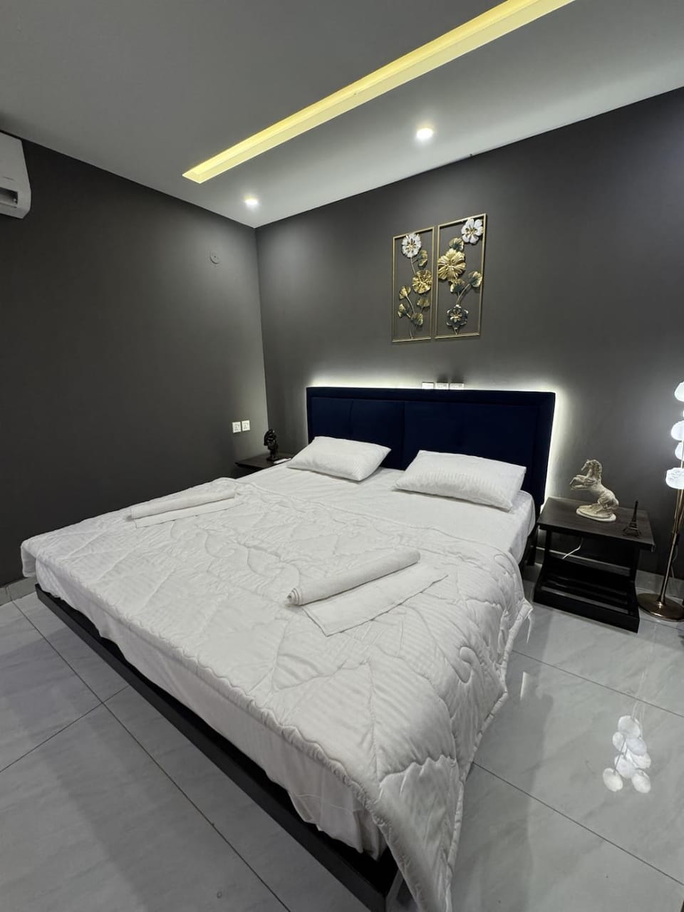 Casa Royale - Ultra Luxury 1BHK in Bahira Town Apartment in Lahore