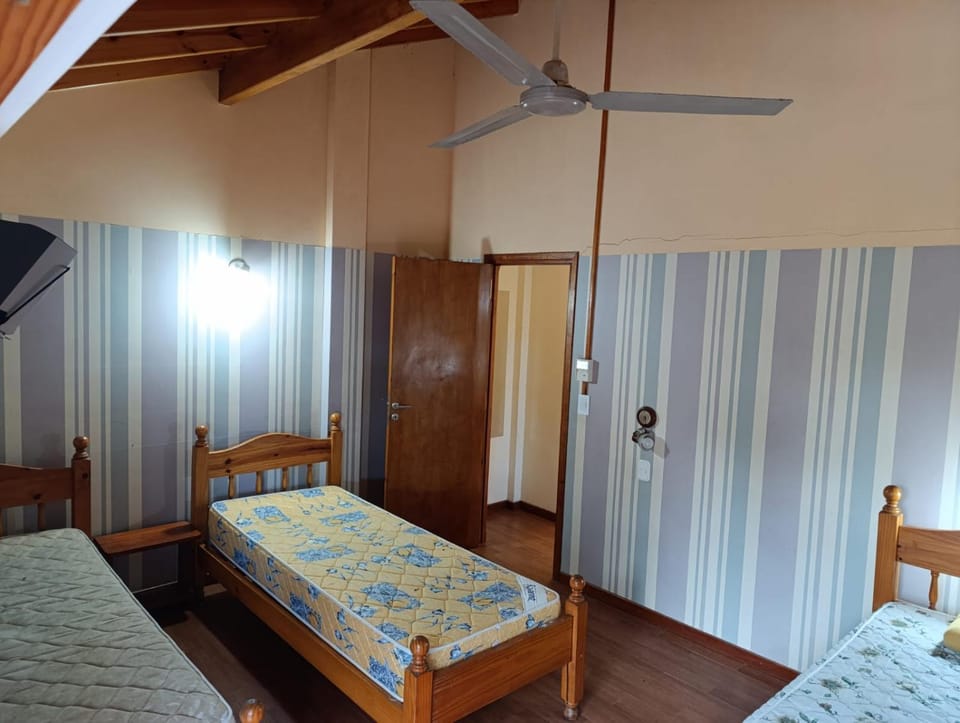 Bedroom, heating