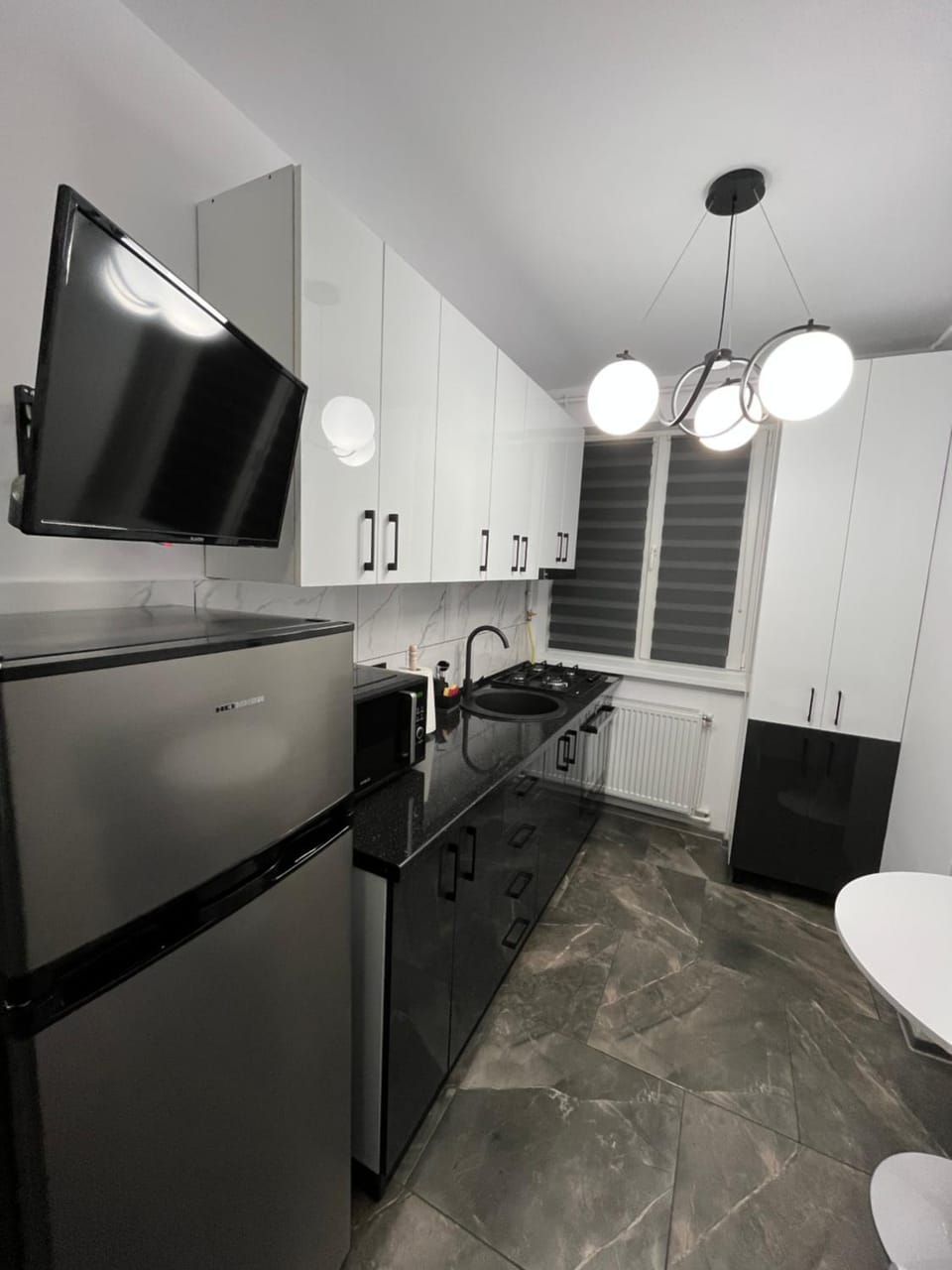 Ideal House Rent Apartment in Romania