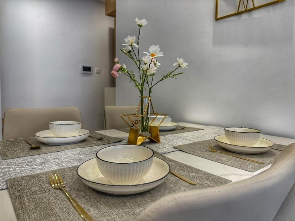 B2133A09 R&F Princess Cove 2BR Sea View JB Central Apartment in Johor Bahru