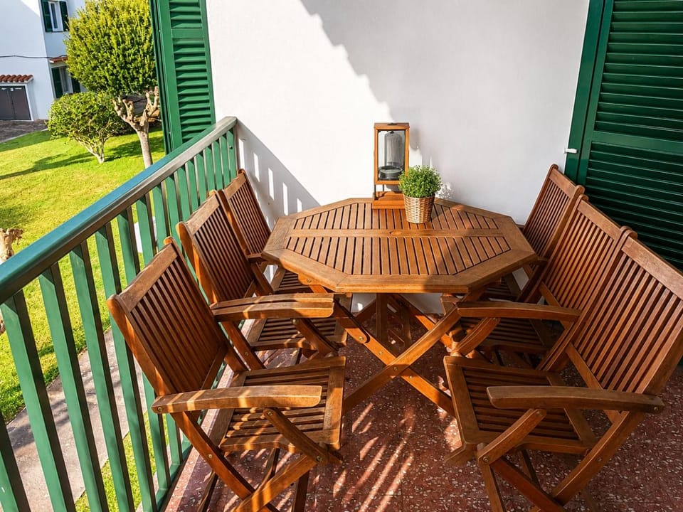 Patio, View (from property/room), Balcony/Terrace, Seating area, Dining area