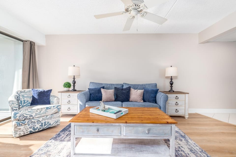 Modern 1BR Oasis with Pool & Easy Beach Access House in Ocean City