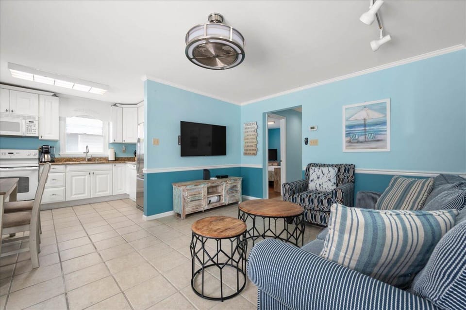 3 Bedroom Pet Friendly Oceanblock Condo! House in Ocean City