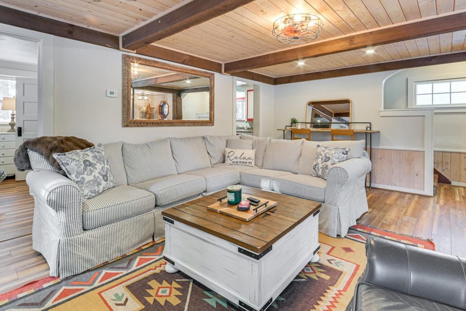 Sturgeon River Home: Outdoor recreation galore! House in Indian River