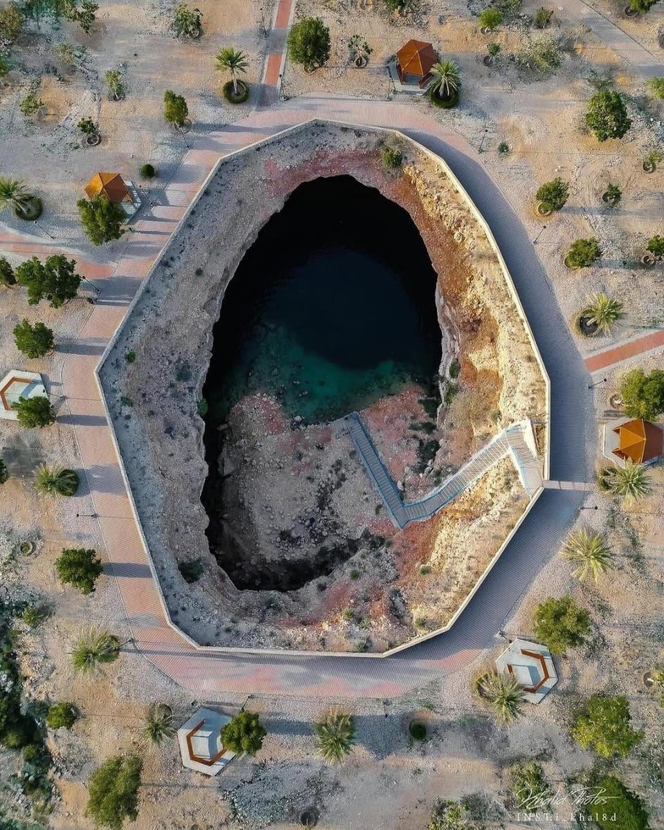 Sinkhole Chalet Villa in Muscat Governorate, Oman