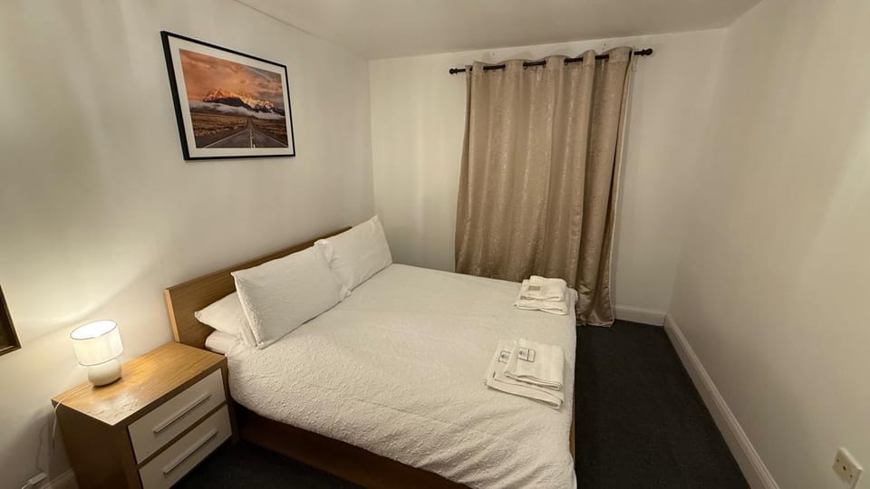 Bed, Photo of the whole room, Bedroom, furniture, towels