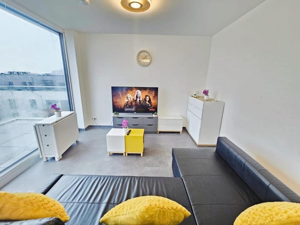 Stylish Penthouse Retreat with Terrace & Parking Apartment in Luxembourg