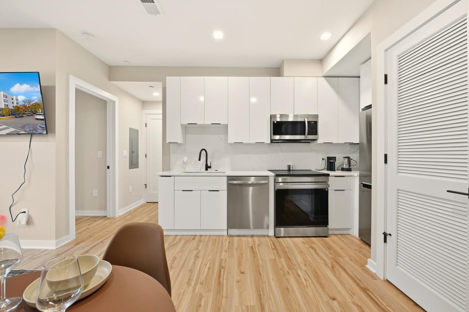 Coffee/tea facilities, oven, kitchen, kitchen