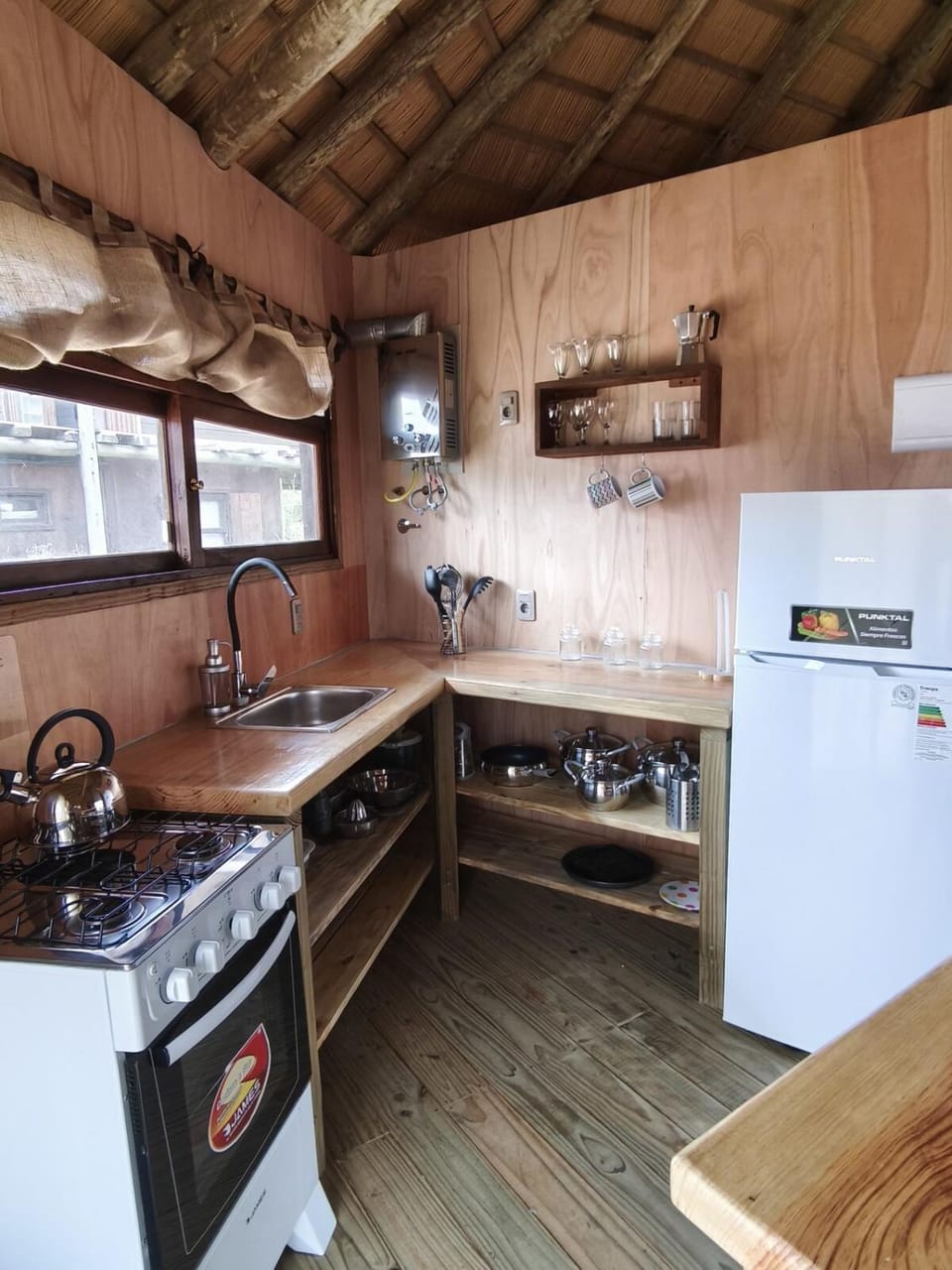 Shanti Cabin, Octagon studio apartment, 200 meters from the sea Cabin in Rocha Department, Uruguay