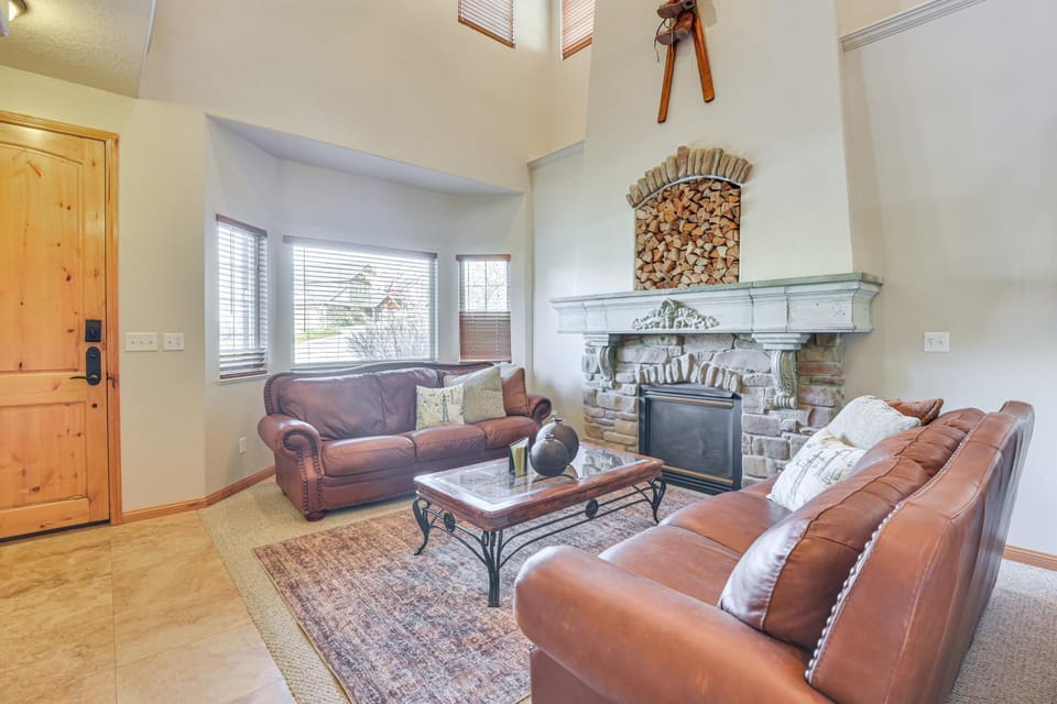 Eden Utah Ski Retreat Near Slopes, Golf & Pool! House in Utah