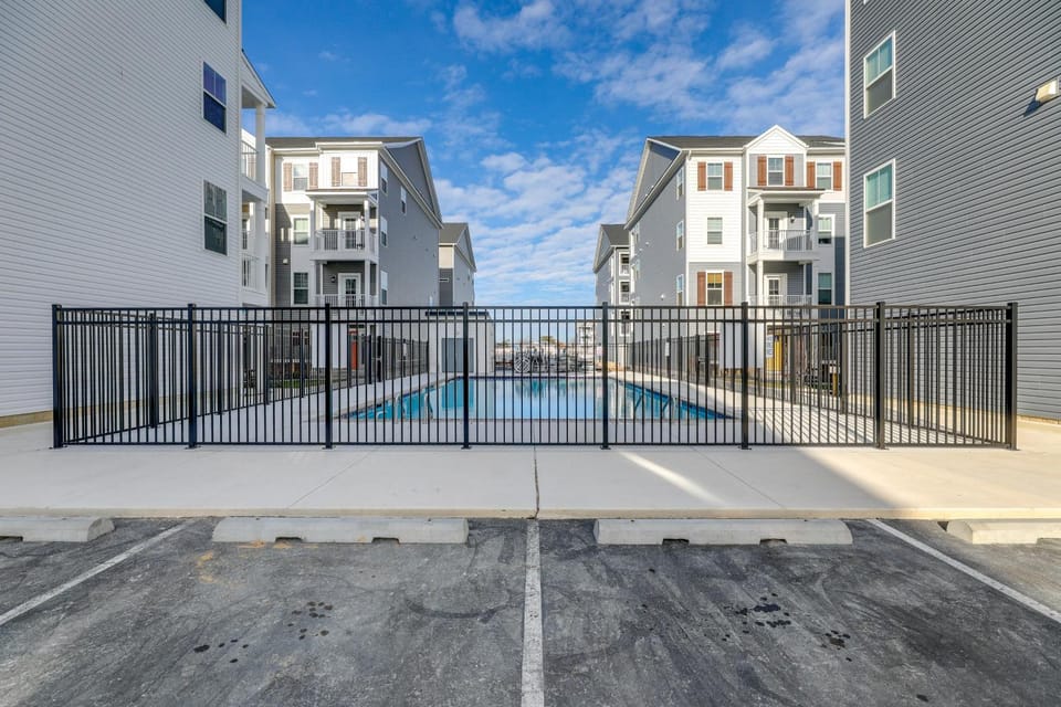 Pool Access! Newly Built Ocean City Townhome House in Ocean City