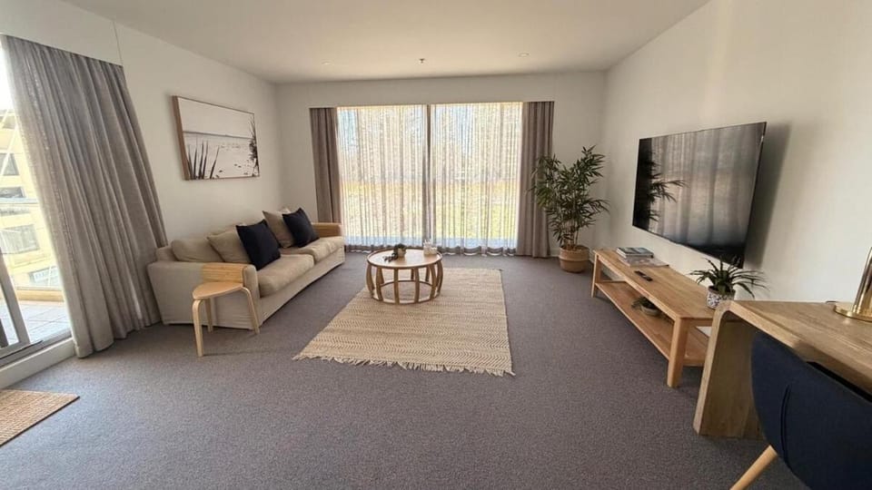 2-bedroom Park & Marina view apartment at Glenelg Apartment in Adelaide