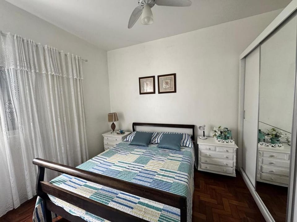 Apartamento a 50m da Praia - Localização perfeita no Guarujá Apartment in State of São Paulo